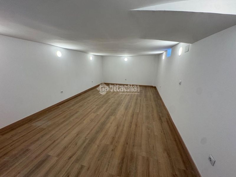 Foto 6a5ac33e-2228-4828-bd0b-8bab89ca7410. Pis a nuevo Aranjuez-ciudad de las artes Aranjuez