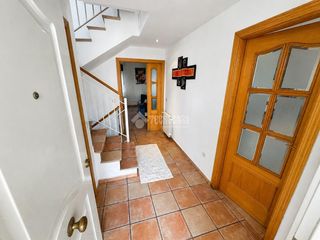 Towny house  C. beethoven. Casa en venta en ontígola