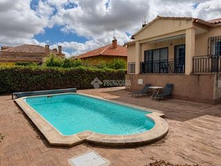 Casa  C. madrid. Casa en venta en ciruelos