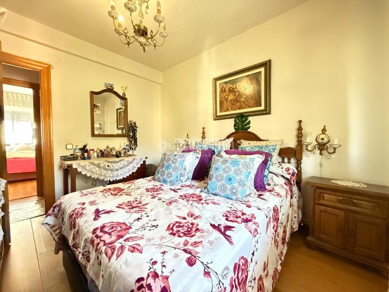 Foto 69492ba6-047b-438f-beb3-c370eacf1446. Pis amb calefacció piscina a Casco Antiguo Galapagar