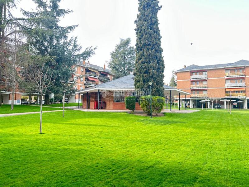 Foto 82020417-a46c-4dc4-8f29-4de22d526c28. Pis amb calefacció piscina a Casco Antiguo Galapagar