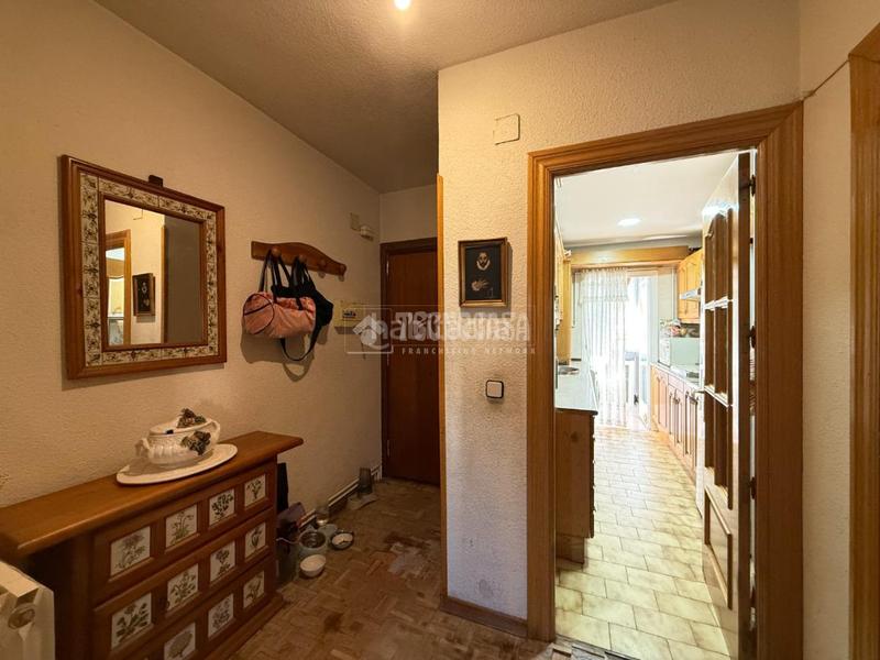 Foto b5873732-cee2-4ec8-85fd-cedefc9f9fe9. Pis amb calefacció piscina a Casco Antiguo Galapagar