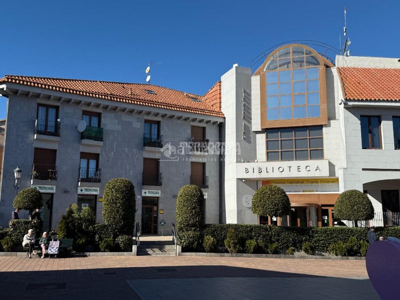 Foto 32b93657-5995-423c-a16f-5f5349777f0d. Pis amb calefacció a Casa Amarilla Galapagar