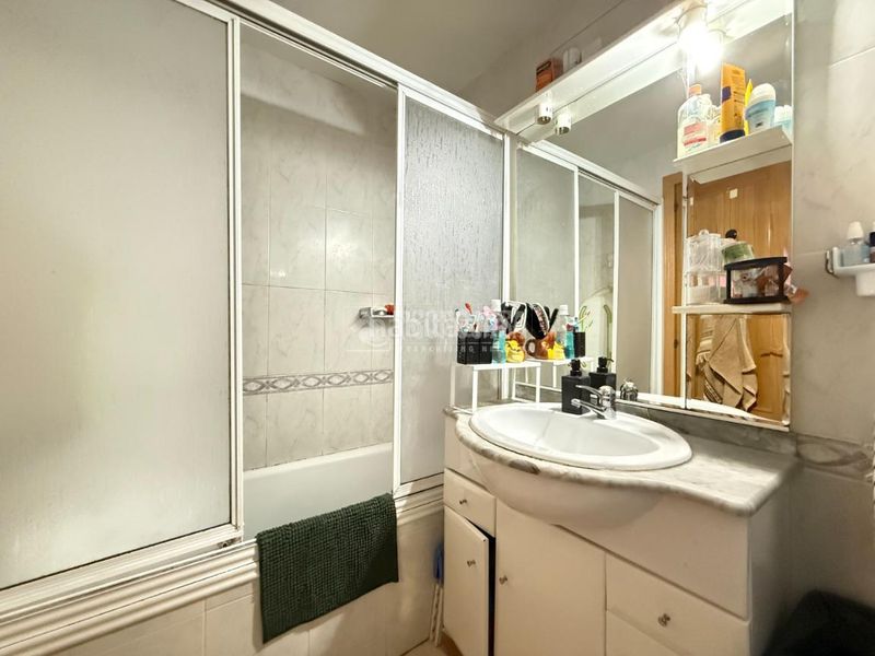 Foto 5c1d4cd0-1d65-44e4-b3e7-95bfd877c8ba. Pis amb calefacció a Casa Amarilla Galapagar