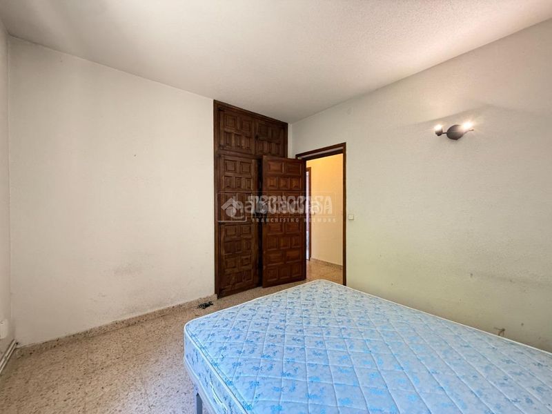 Foto f5fd86cd-0066-4295-9051-cd7f11e022db. Casa aparellada amb calefacció a Casco Antiguo Galapagar