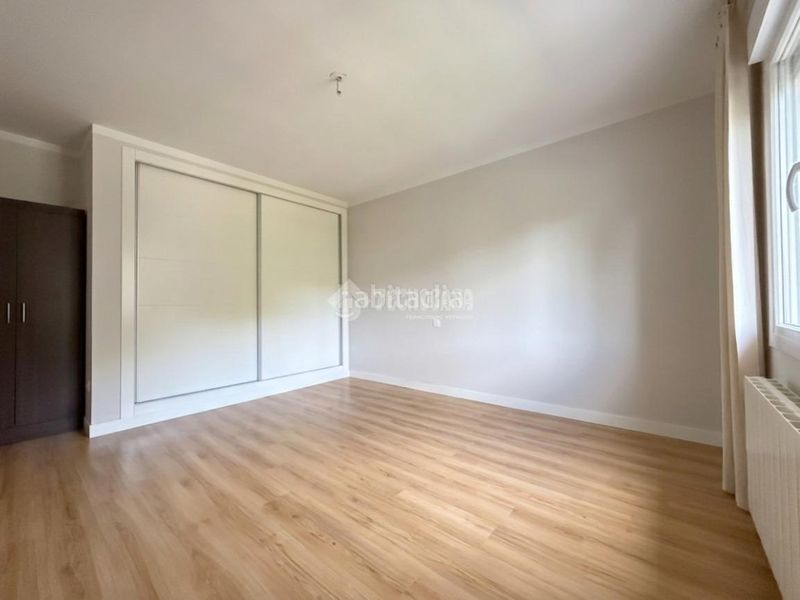 Foto b3f141f3-6f2f-4899-a189-11ff2d448501. Casa pareada casa en venta en La Navata Galapagar