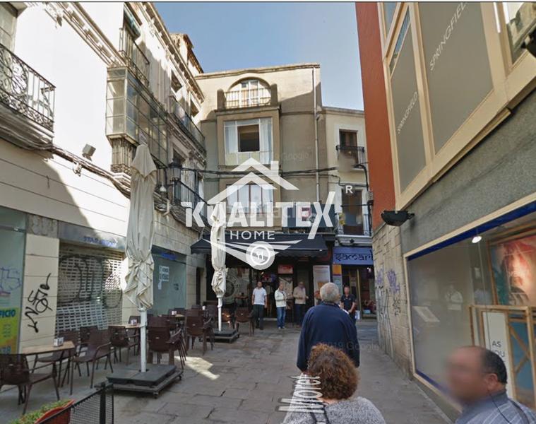 Foto e0f5c08d-7131-4340-9406-cbbc2a07a2b7. Edificio  en Casco Antiguo Cáceres