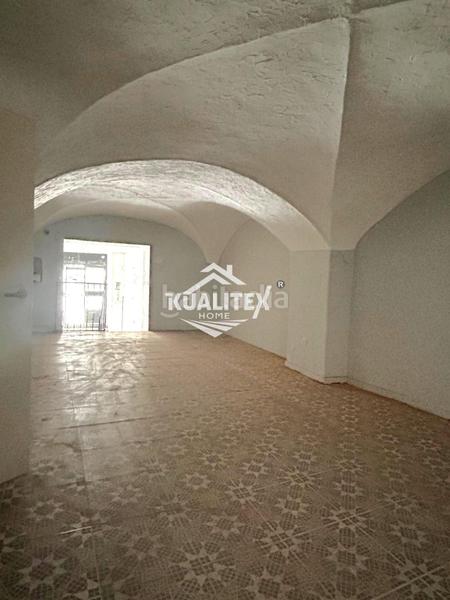 Foto 63253e06-91b3-4a13-add7-657d19d52bc8. Rent business premise in Casco Antiguo Cáceres