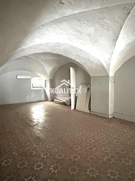 Foto 6400550e-5820-4f92-b903-a5f60a3d29cb. Rent business premise in Casco Antiguo Cáceres