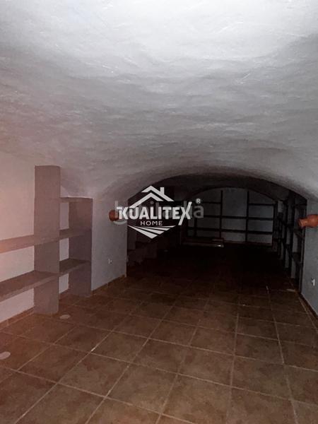 Foto e57ec82f-da5d-45da-b4a9-47fed108c77e. Rent business premise in Casco Antiguo Cáceres