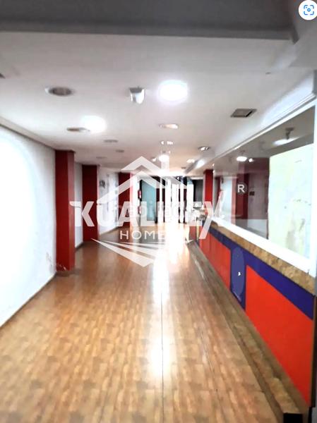 Foto 4d9dca8d-5744-471f-9902-0c5440c8c4ff. Rent business premise in Casco Antiguo Cáceres