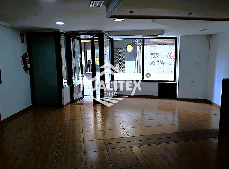 Foto 60c427ed-d4a1-4103-9aa1-89fb65a91112. Rent business premise in Casco Antiguo Cáceres