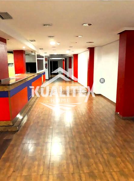 Foto 6c8d6e08-90f5-467a-863c-57b7188f1508. Rent business premise in Casco Antiguo Cáceres