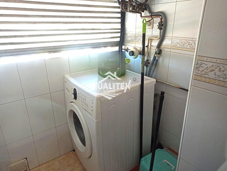 Foto ed4a3e68-3888-4ce9-8d91-30e1b8c8934e. Apartament amb calefacció a Casco Antiguo Cáceres