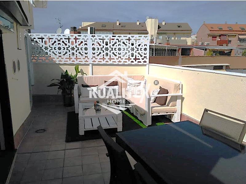 Foto 53468fa2-15aa-4694-8c3d-9402cc5d37b3. Apartamento  en Centro Cáceres
