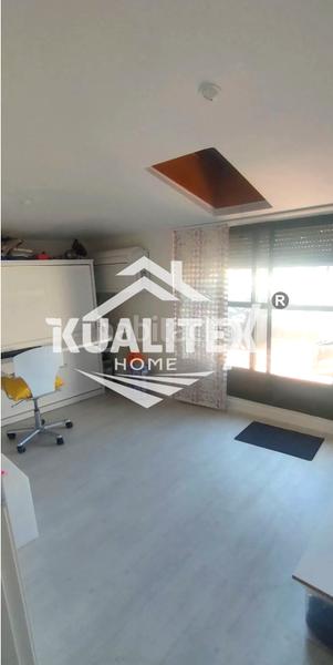 Foto fa703c87-d9d9-4d61-97e9-09d0eeae6b41. Apartamento  en Centro Cáceres