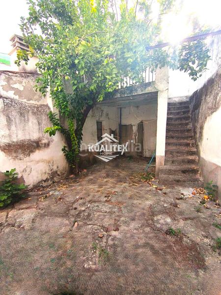 Foto d21364af-f89b-48a0-8b70-455c114b2b41. Casa a Arroyo de la Luz