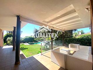 Chalet in Ceres Golf. Cácereschalet
