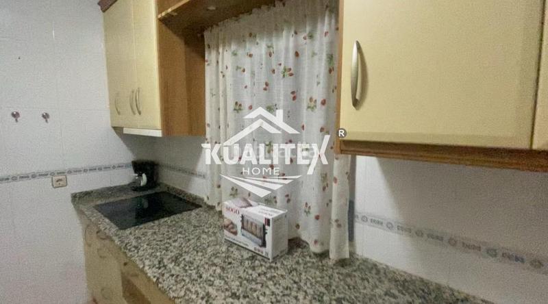 Foto 79eb7c75-71ab-4e82-81ac-1b2385796a1a. Location appartement dans Centro Cáceres