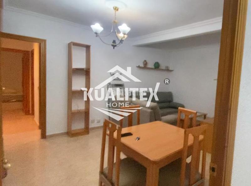 Foto 87b3d708-724b-4506-b02c-36ef6459572f. Location appartement dans Centro Cáceres