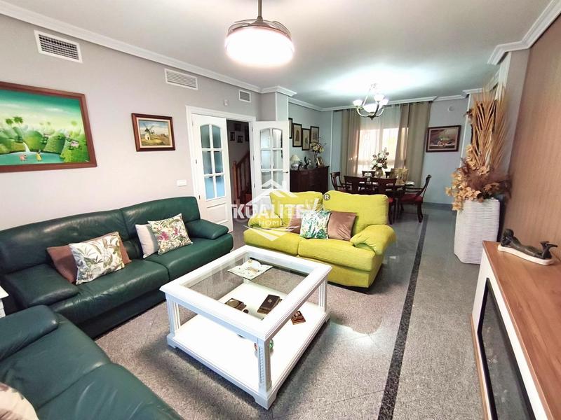 Foto e5a17a8d-3af5-4e20-ba1b-395beb015fad. Chalet  en Ruta de la Plata Cáceres