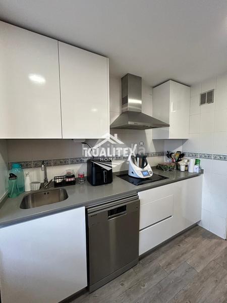 Foto 252fe766-3ea1-4b6b-acc7-d621bfe083a3. Etagenwohnung mit heizung parking in Montesol - Mejostilla Cáceres