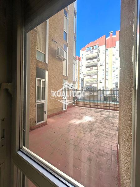 Foto 72b672f2-6ced-48ba-9c11-49e0fb34ef9c. Piso  en Centro Cáceres