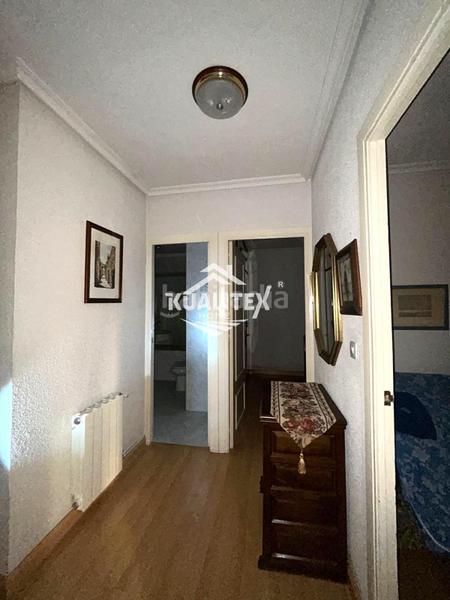 Foto 978b3834-a23a-465b-a97f-b139ab687fc9. Piso  en Centro Cáceres