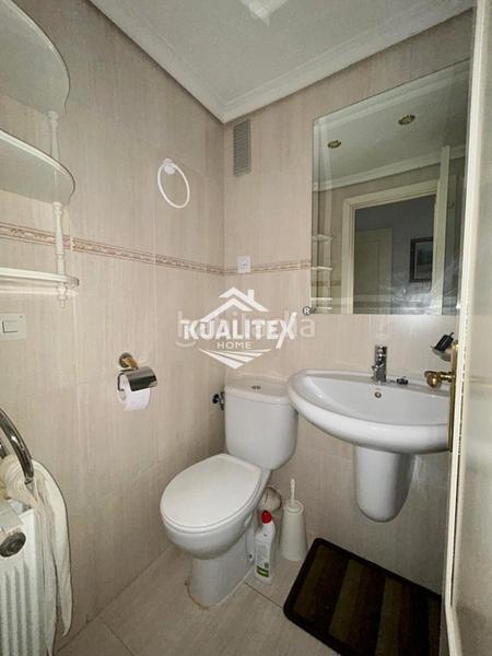 Foto ac3029bb-7313-40e1-9010-5cfcd9cee442. Piso  en Centro Cáceres