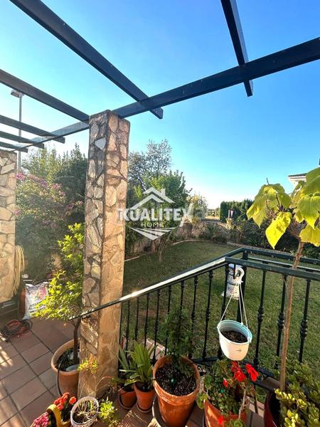 Foto f26ff2c4-fc1d-482d-80ea-3a93188410b0. Chalet con riscaldamento parcheggio in Ruta de la Plata Cáceres