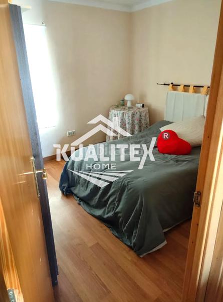 Foto f863119c-b0c8-467c-a95d-642e2ce38c29. Appartement dans nuevo Cáceres Cáceres