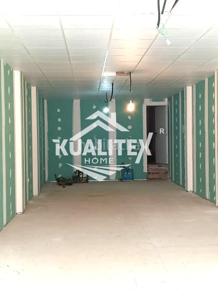 Foto f265c49b-59d7-493d-8b7f-a761a515dce2. Rent business premise in Estación Arroyo Malpartida Cáceres