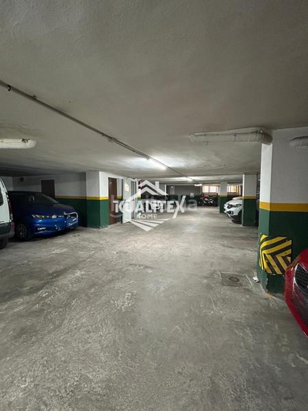 Foto 2c17bf23-aac5-4de9-a7d7-d843974f3446. Posto auto in Casco Antiguo Cáceres