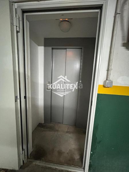 Foto 763db62a-96b4-488f-a163-3c34485e89f3. Posto auto in Casco Antiguo Cáceres