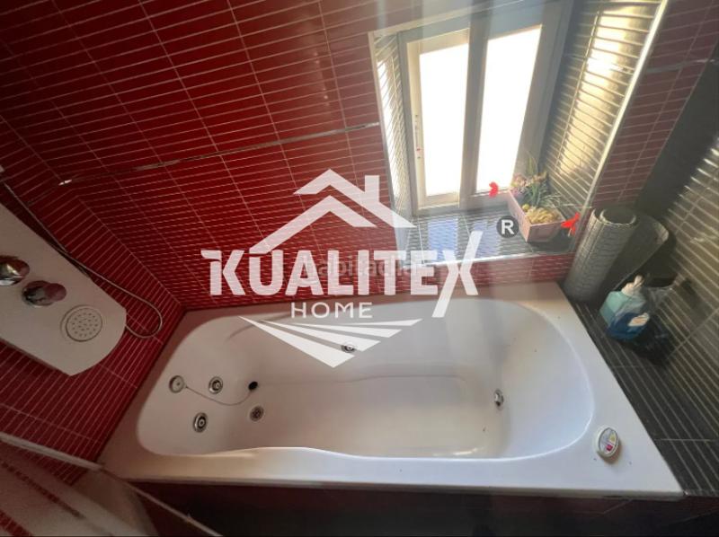 Foto 86e59dd4-9bd3-4ca2-a6b1-70625d8a2e44. Haus in Campus Universitario Cáceres