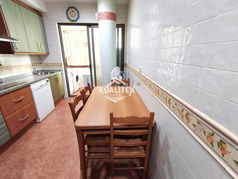 Foto 23eac747-cfdc-41af-a58b-f7fd9b53a67b. Apartamento  en Centro Cáceres