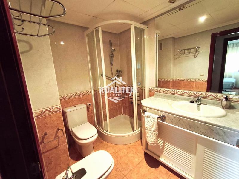 Foto 60c83442-9cac-4489-9e12-9cc1e9c11f77. Apartamento  en Centro Cáceres