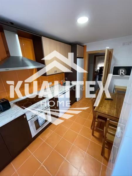 Foto 07468ac7-0666-4b7e-93ac-fd76306d780a. Affitto appartamento con riscaldamento parcheggio in Cáceres