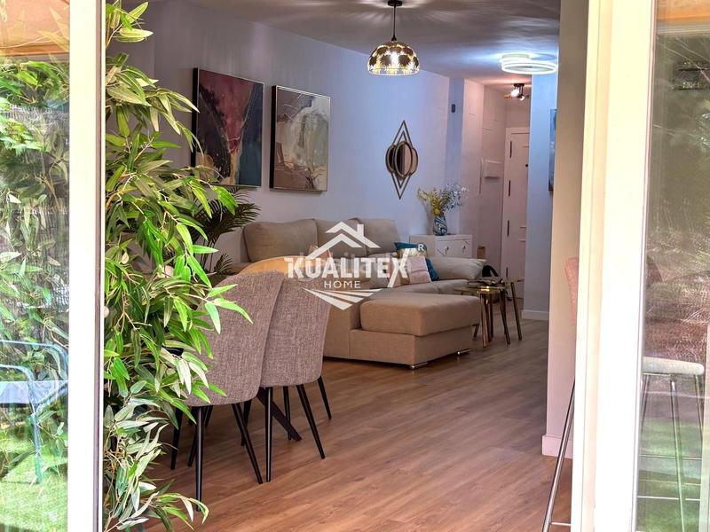 Foto 556f85d0-3cdc-43cb-be30-aea9c94ef122. Pis amb calefacció aparcament piscina a la cala Mijas Mijas