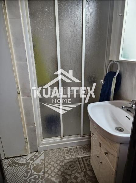 Foto 31f83201-9e00-4848-aa82-2b8bab8848be. Flat with heating in Centro Cáceres