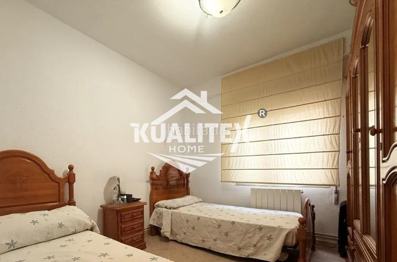 Foto 615543df-cb6e-444d-9849-922c90a228f6. Flat with heating in Centro Cáceres