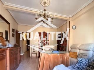 Appartamento in Centro. Cácerespiso