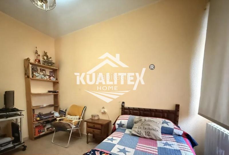 Foto fd827f05-50bb-45c6-b6be-d96ce7eaf42d. Flat with heating in Centro Cáceres