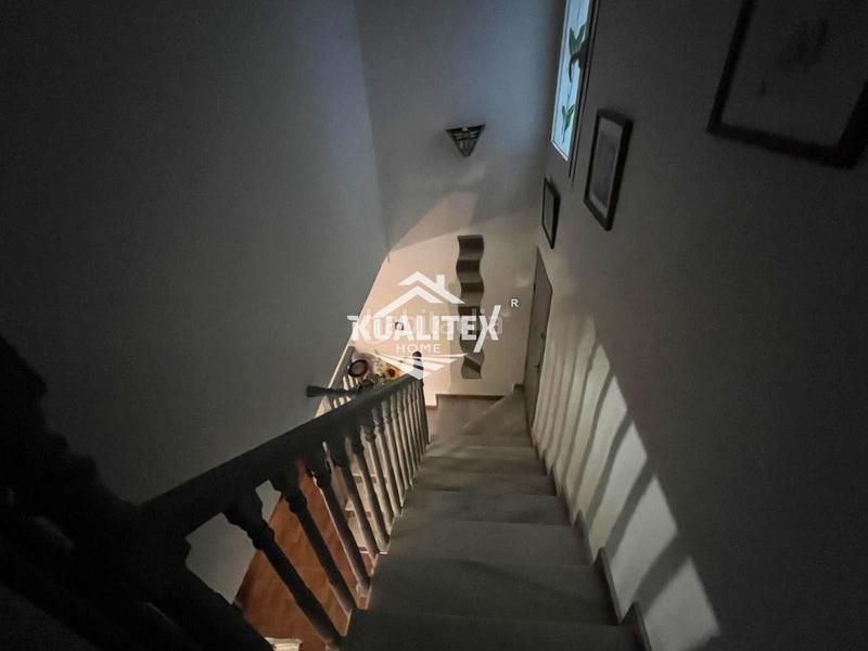 Foto cf7ea4e7-44ec-4cdd-af16-0e85fdf3dce6. Reihenhaus mit heizung pool in Coín