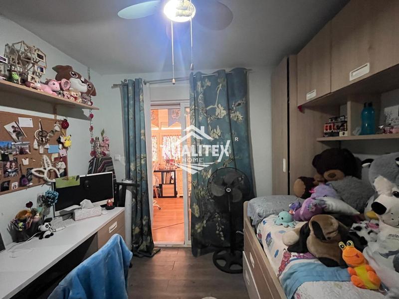 Foto fa905698-f90c-43bd-b68a-0336b654b589. Reihenhaus mit heizung pool in Coín