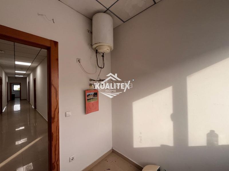 Foto 32eef134-1a53-4d53-92cd-9c10497e7c7c. Lloguer nau industrial a Campanillas Málaga