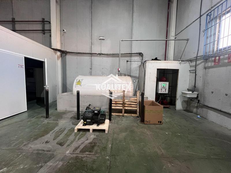 Foto 54af01dc-14ad-4516-851d-2d8c03256ba7. Rent industrial building in Campanillas Málaga