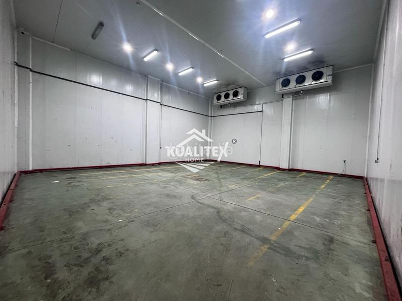 Foto f0d4b08a-feaa-494d-9dbd-e06ee49c9e2f. Rent industrial building in Campanillas Málaga