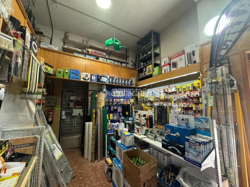 Foto ae99ca00-fb06-4f0b-b189-9310e16ee595. Lloguer local comercial a Barrio de Zaidín Granada