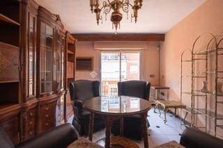 Pis  Pintor ismael de la serna. Piso en venta en granada
